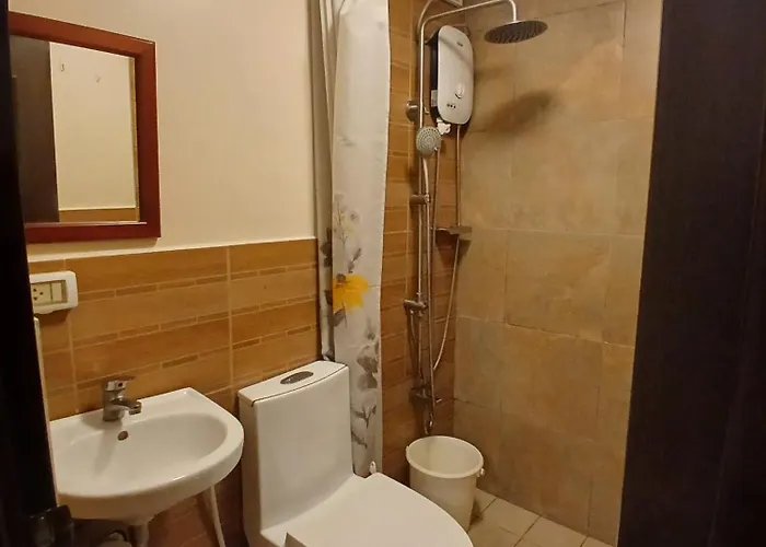 Goshen Condotel Near Session Road & Burnham Park